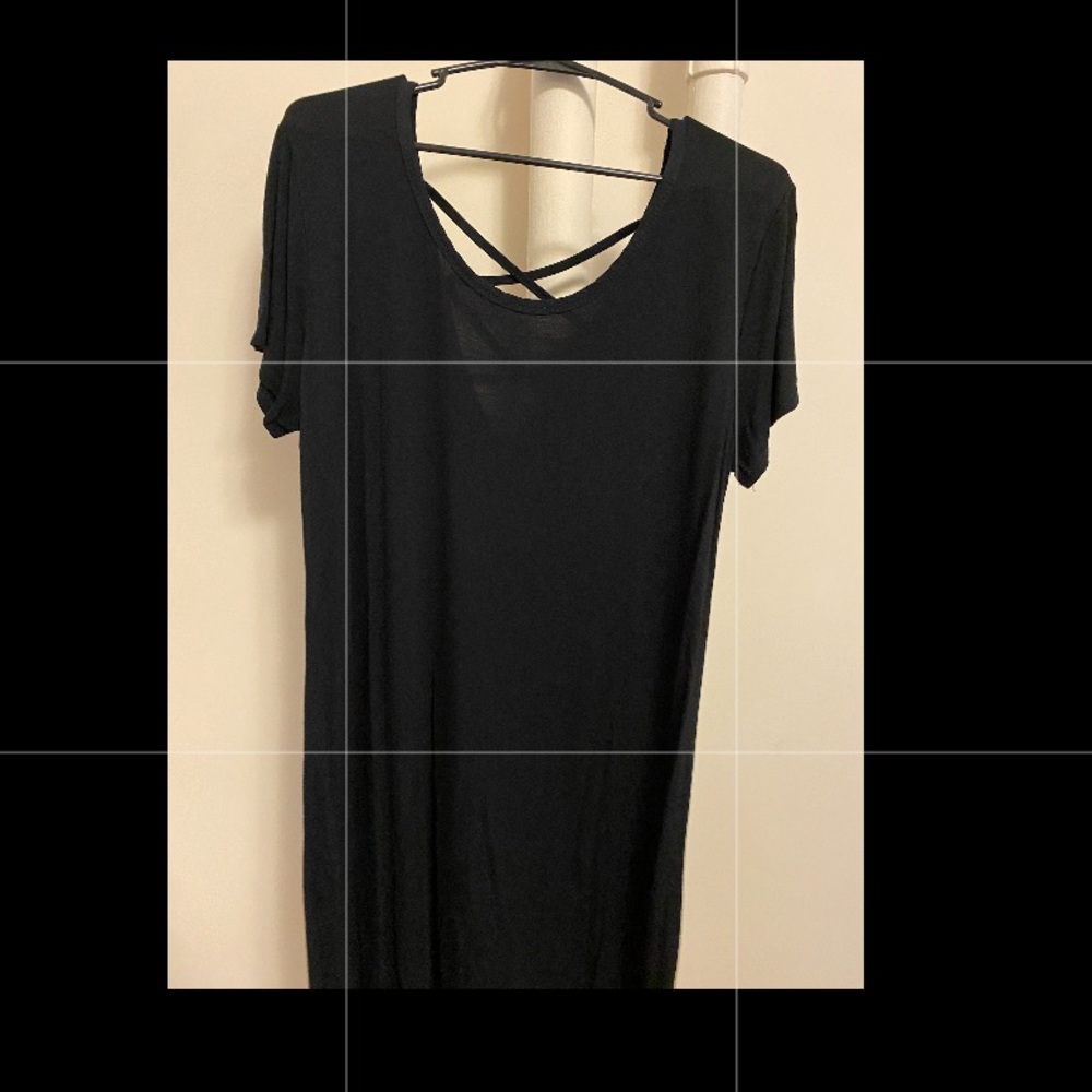 1X Rue21 black mid length dress